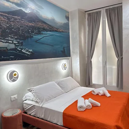 Duomo 50 Napoli Boutique Rooms-3